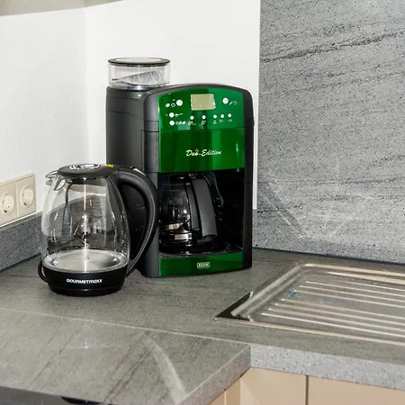 Schoene 2-raum-wohnung Im Zentrum Waltershausens Apartamento