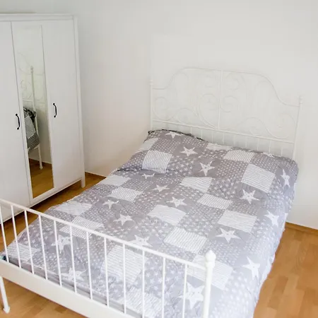 Schoene 2-raum-wohnung Im Zentrum Waltershausens * Waltershausen