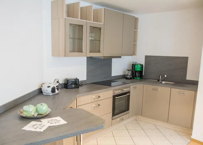 Schoene 2-raum-wohnung Im Zentrum Waltershausens Appartement *